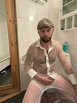 Snapshot of mrmoi1234 chatting on 29, 3, 2026 mrmoi1234 online show from 29, 3, 2026