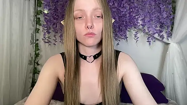 ElfGirlAna online show from 11, 6, 2026