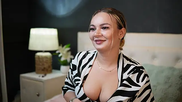 DaliaParis online show from 12, 6, 2026