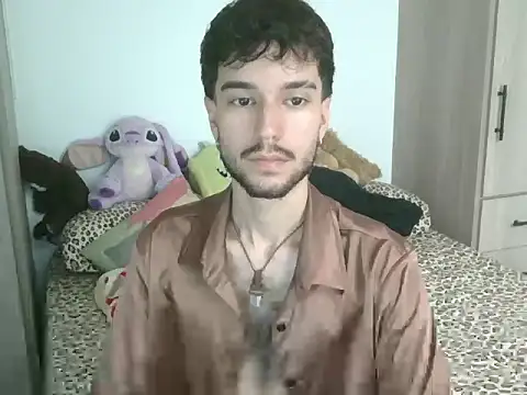 Snapshot of Adrien_polo chatting on 17, 4, 2026 Adrien polo online show from 17, 4, 2026