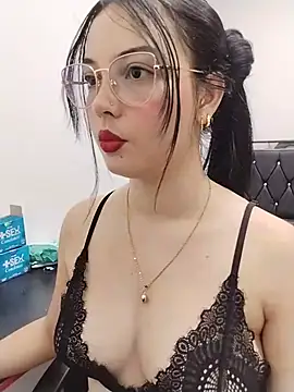 veleria allurin online show from 1, 7, 2026
