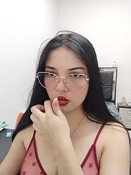 veleria allurin online show from 30, 6, 2026