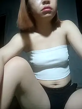 Aurora Luna online show from 29, 4, 2026