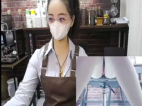 Latte-01 online show from 11, 4, 2026