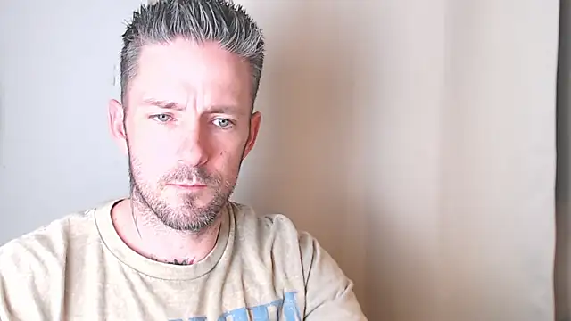 SkylarrGrey online show from 26, 3, 2026