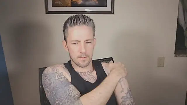 SkylarrGrey online show from 10, 4, 2026