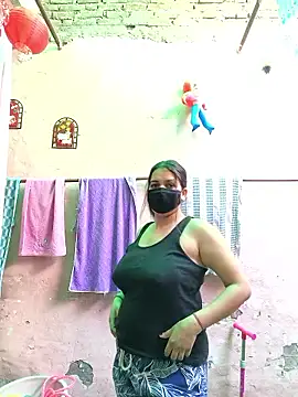 REENA-STRIP online show from 30, 4, 2026
