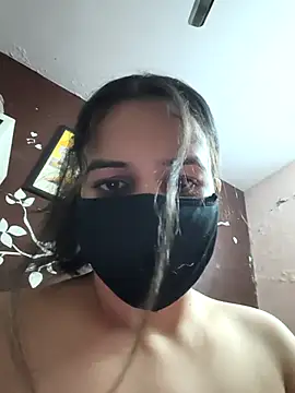 REENA-STRIP online show from 1, 6, 2026