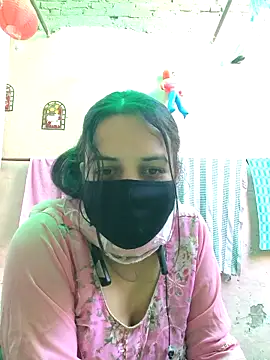 REENA-STRIP online show from 5, 5, 2026