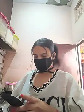 REENA-STRIP online show from 28, 5, 2026