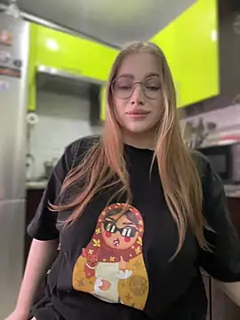 milana millka online show from 16, 4, 2026