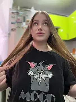 milana millka online show from 9, 4, 2026