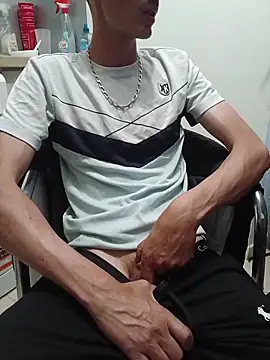 Skinboy06 online show from 21, 6, 2026