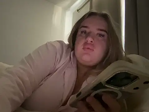 alexiablackkxx online show from 13, 4, 2026