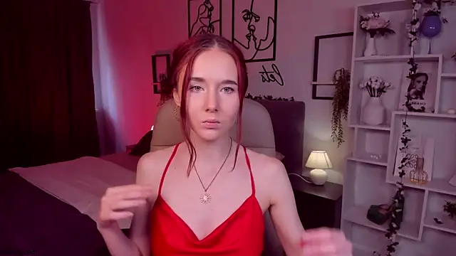 Snapshot of MarilynFire chatting on 28, 5, 2026 MarilynFire online show from 28, 5, 2026
