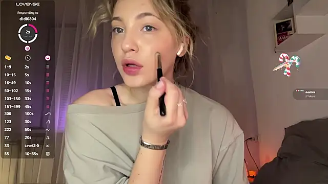 1Kellynaive online show from 15, 4, 2026