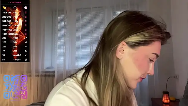 1Kellynaive online show from 20, 4, 2026