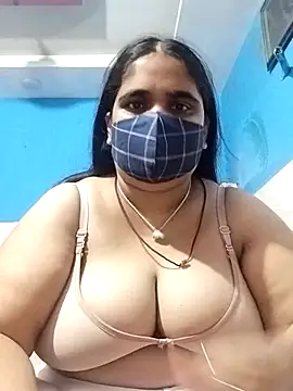 MoonlightMira online show from 15, 7, 2026