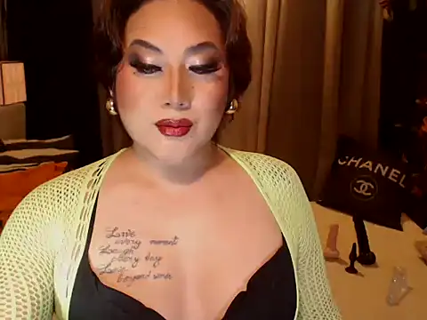 YourMistressAggy online show from 4, 5, 2026