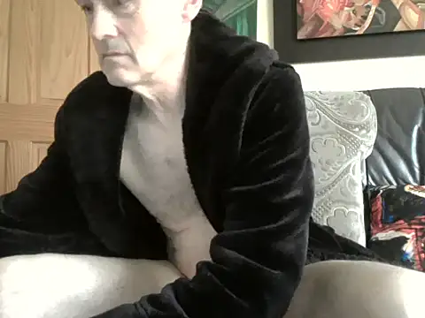 Useless Wanker online show from 5, 4, 2026