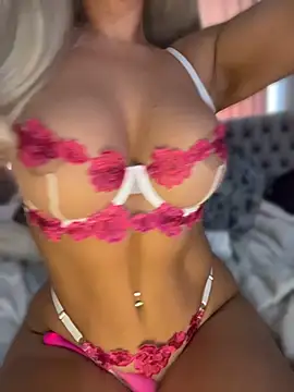 PinaColaBoom online show from 13, 7, 2026