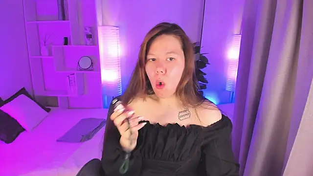 Vanessa ama online show from 5, 4, 2026