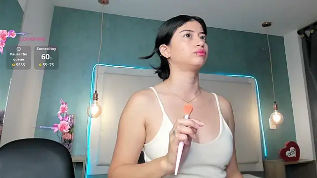 mia gomez7 online show from 15, 5, 2026