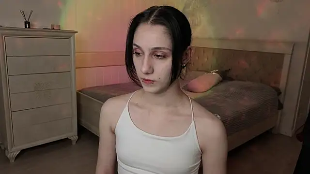 MilaVey online show from 1, 4, 2026