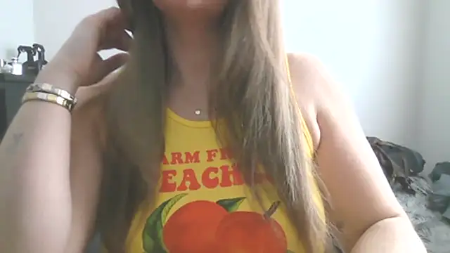 Goddess-GraceX online show from 15, 4, 2026