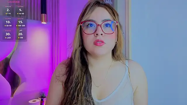 Snapshot of Renata_Jones1 chatting on 21, 5, 2026 Renata Jones1 online show from 21, 5, 2026