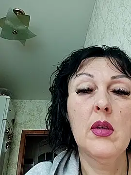 HelgaDennis online show from 27, 4, 2026