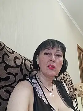 HelgaDennis online show from 21, 7, 2026