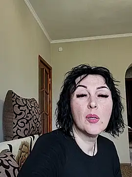 HelgaDennis online show from 16, 4, 2026