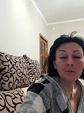 HelgaDennis online show from 3, 4, 2026