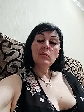 HelgaDennis online show from 23, 5, 2026