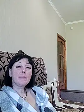 HelgaDennis online show from 7, 5, 2026