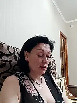 HelgaDennis online show from 18, 5, 2026
