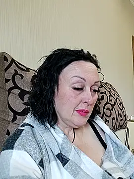 HelgaDennis online show from 13, 6, 2026