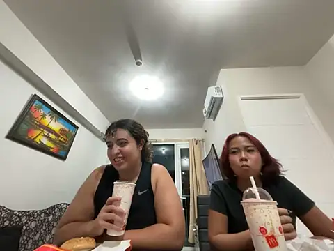 misscutee online show from 28, 4, 2026