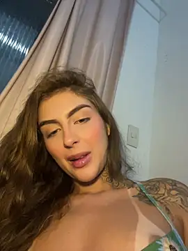 Snapshot of miiabellovic chatting on 7, 5, 2026 miiabellovic online show from 7, 5, 2026