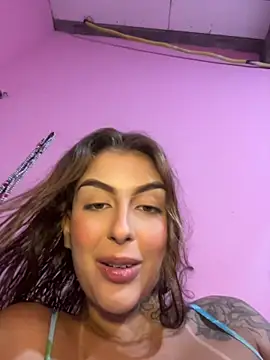 Snapshot of miiabellovic chatting on 1, 5, 2026 miiabellovic online show from 1, 5, 2026
