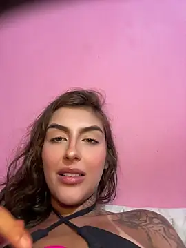 Snapshot of miiabellovic chatting on 9, 5, 2026 miiabellovic online show from 9, 5, 2026