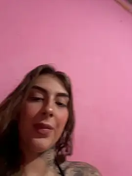 Snapshot of miiabellovic chatting on 24, 4, 2026 miiabellovic online show from 24, 4, 2026