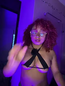 lara curly online show from 4, 6, 2026