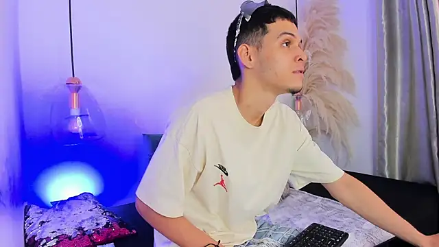 your d0ll1 online show from 3, 6, 2026