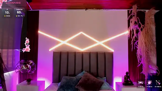 CharlotteWilliamss  online show from 3, 4, 2026