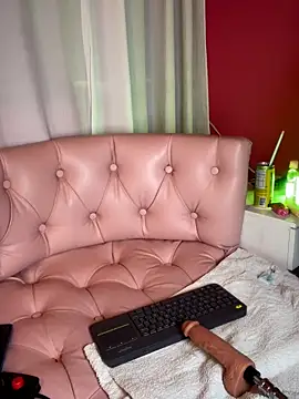 LeylaKnox online show from 11, 4, 2026