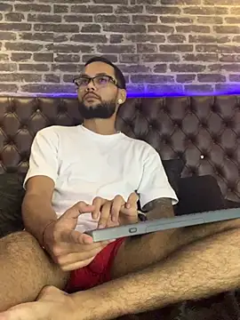 KyleJoss30 online show from 13, 4, 2026