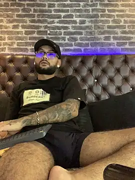 KyleJoss30 online show from 16, 4, 2026