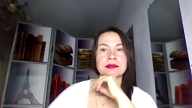 Selena Moo online show from 23, 3, 2026